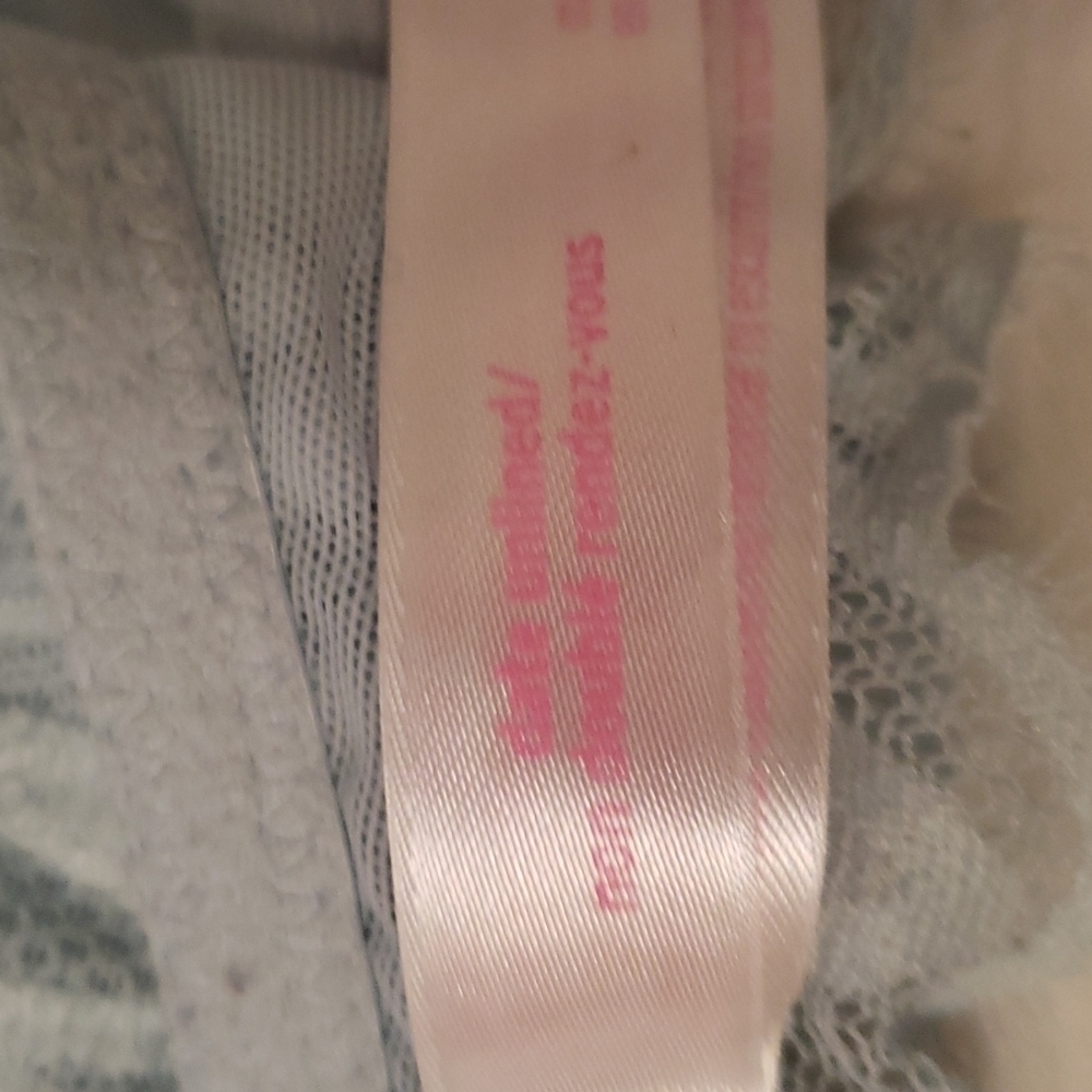Victoria's Secret PINK Unlined Lace Bralette - Picture 12 of 13